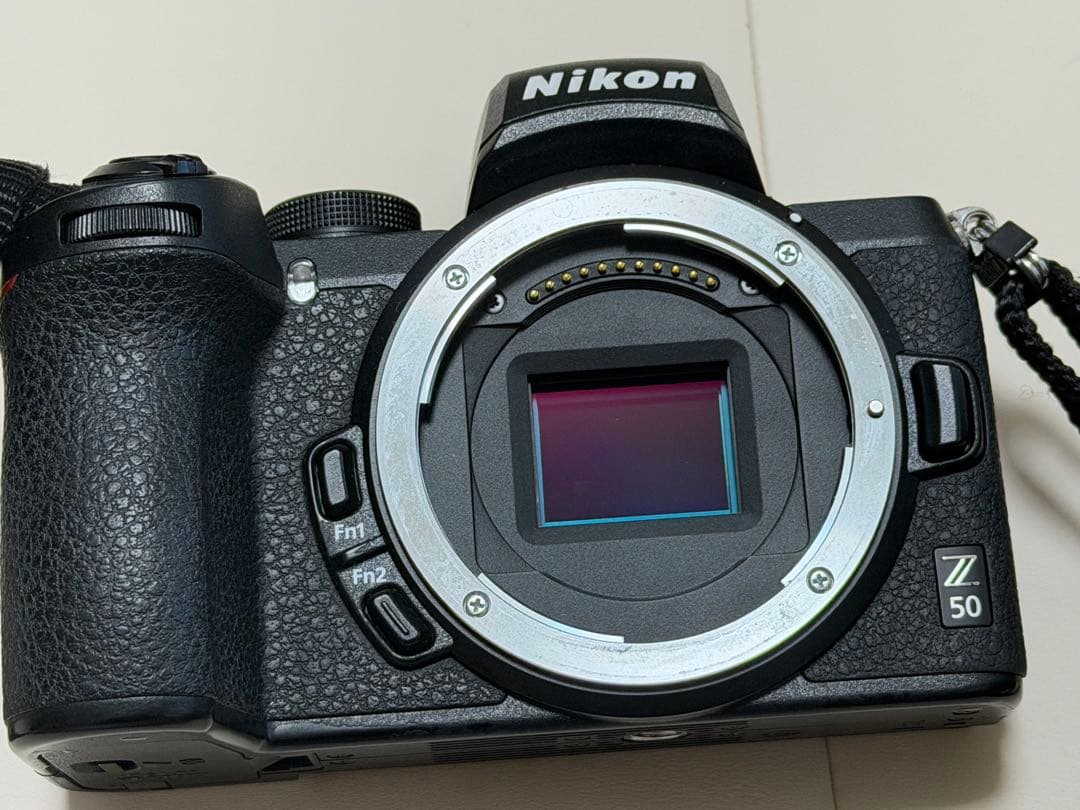 Nikon Z 50 ダブルズームキット レンズフィルター付　ミラーレスカメラ
