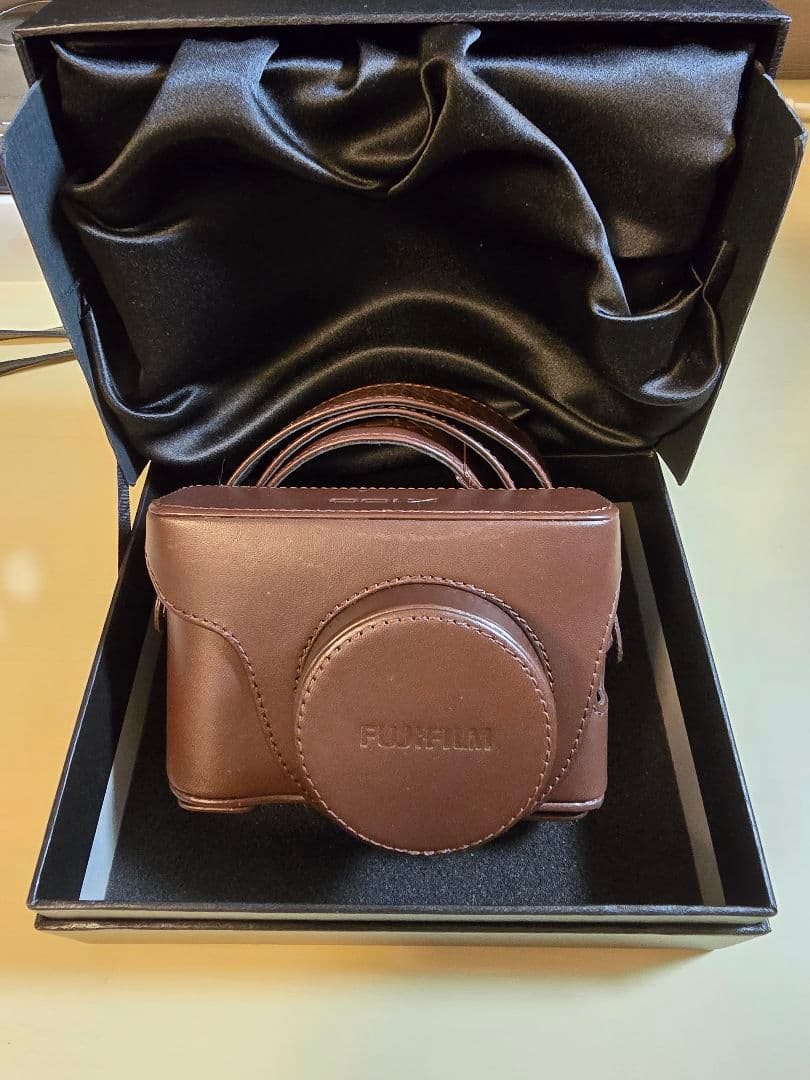 富士フィルムFINEPIX X100