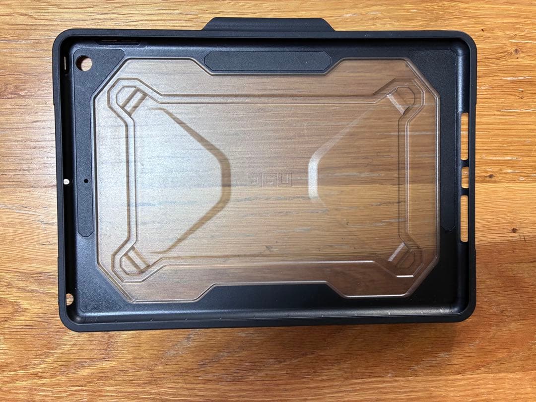 UAG iPad(第9/8/7世代)用トラックT-p搭載Bluetoothケース