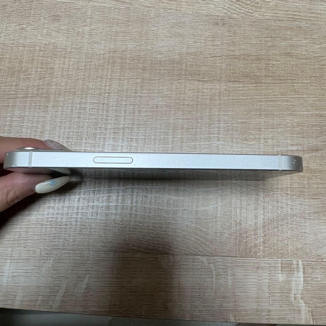 Apple iPhone13 256GB スターライト SIMフリー