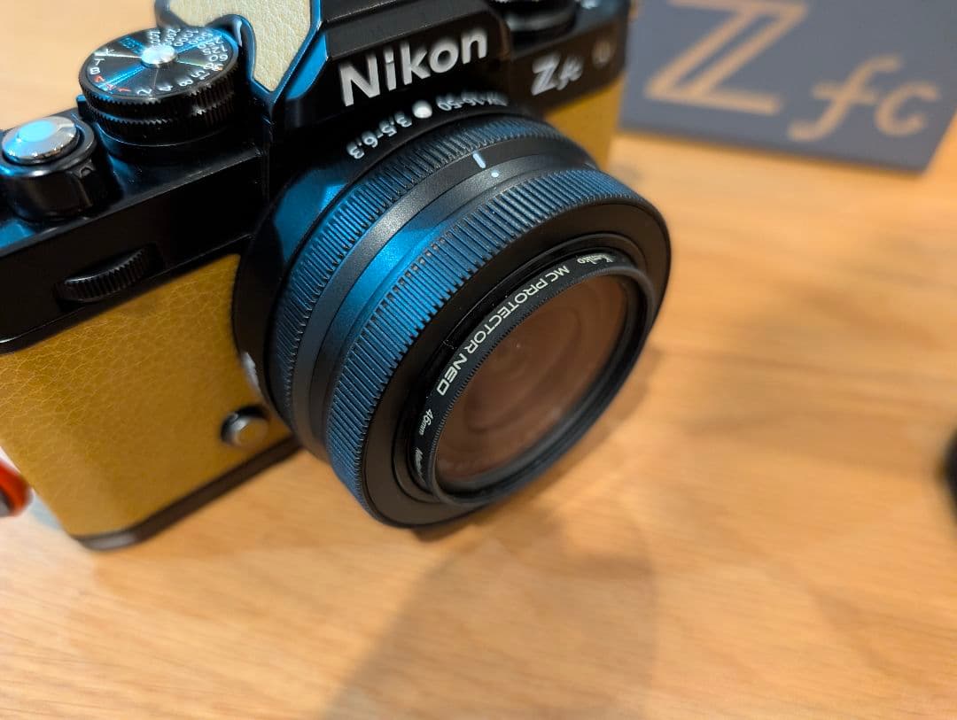 か*ー様 Nikon Z fc 16-50mm　マスタードイエロー