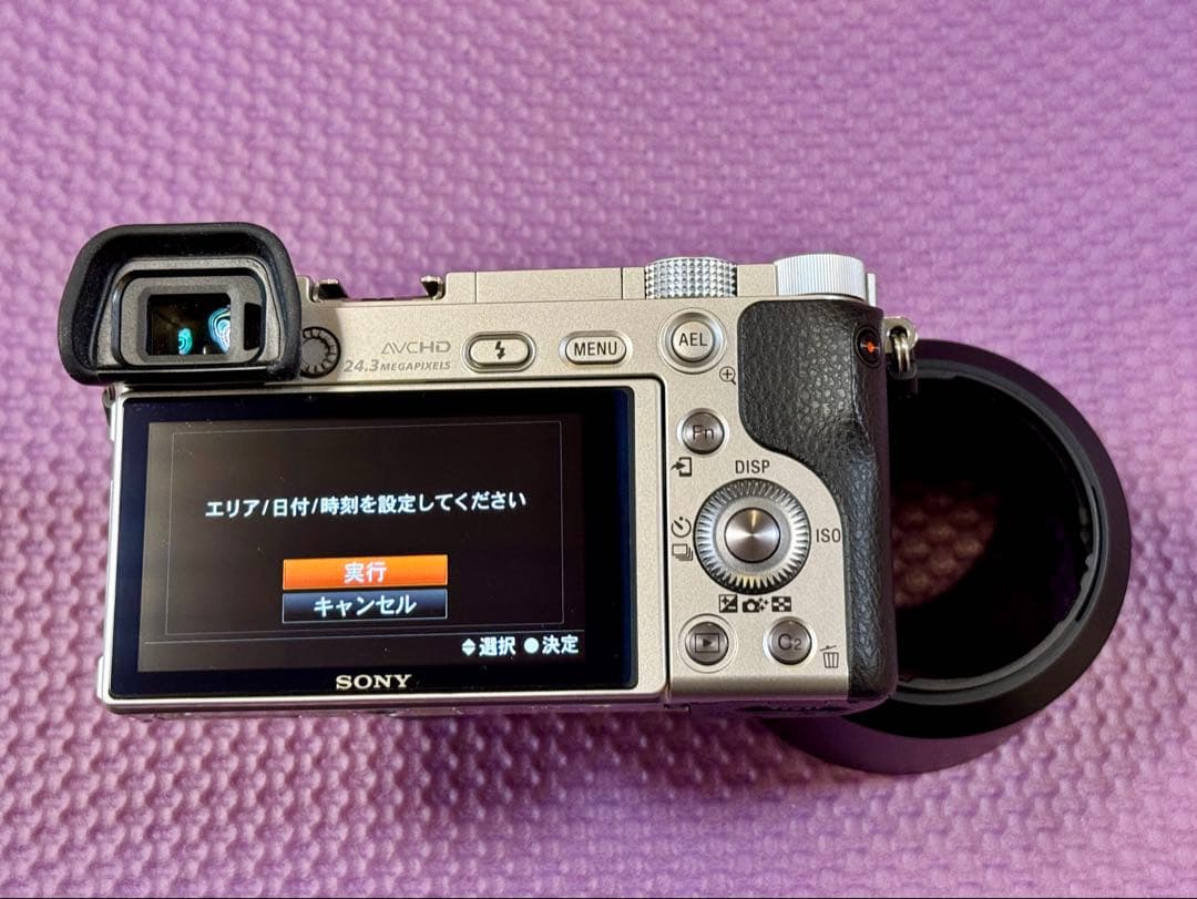 SONY α6000 ミラーレスカメラ　ダブルズームレンズキット
