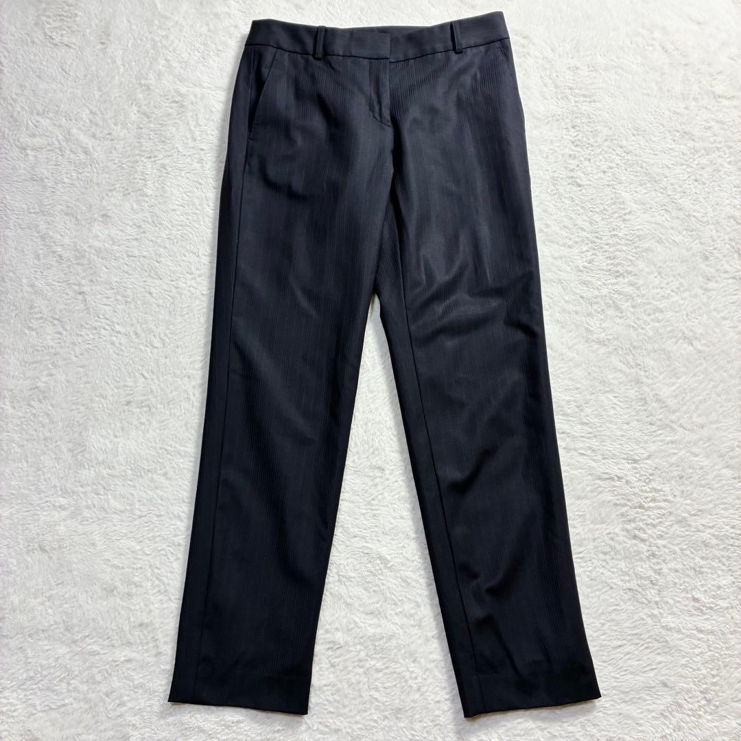 極美品 アイシービー パンツスーツ ストライプ 濃紺 ウール混 春物