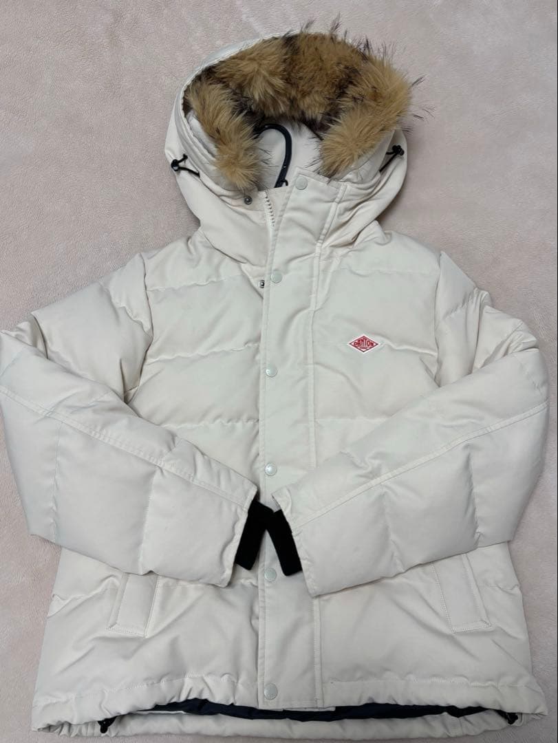 ダントン　ファーフード付ダウンジャケット　オフホワイト