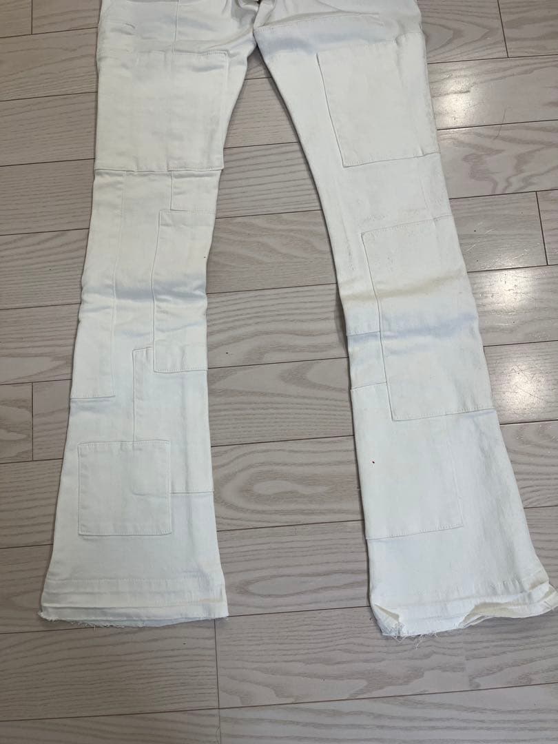 VALABASAS バラバサス スキニーフレアデニム ホワイト新品 28