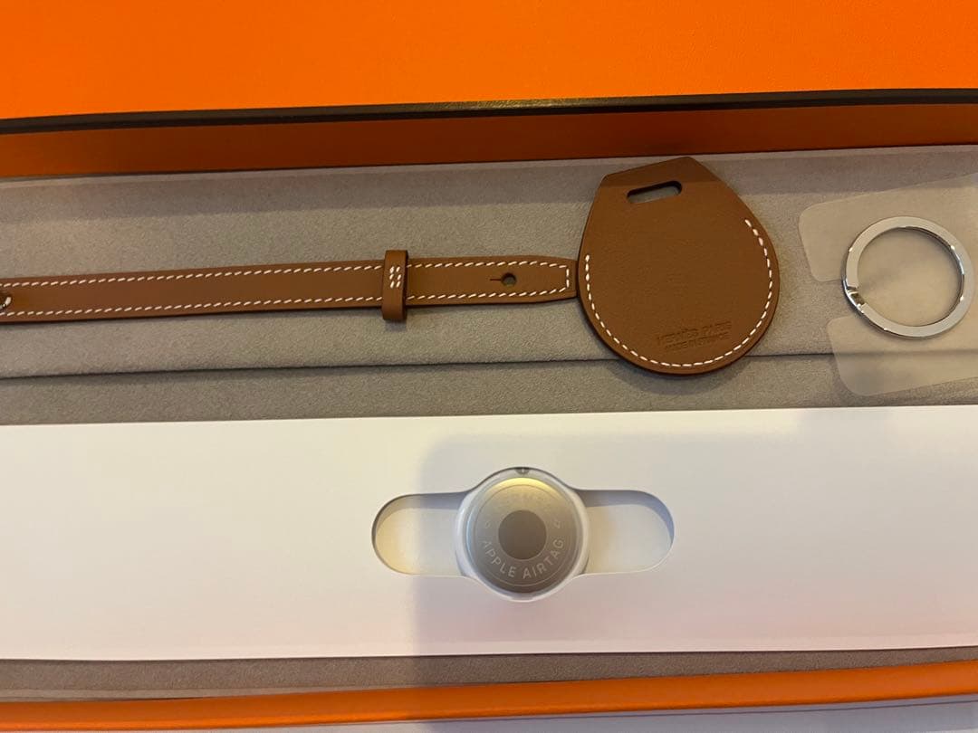 HERMES AirTag キーホルダー・キーリング