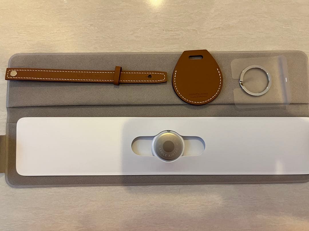 HERMES AirTag キーホルダー・キーリング