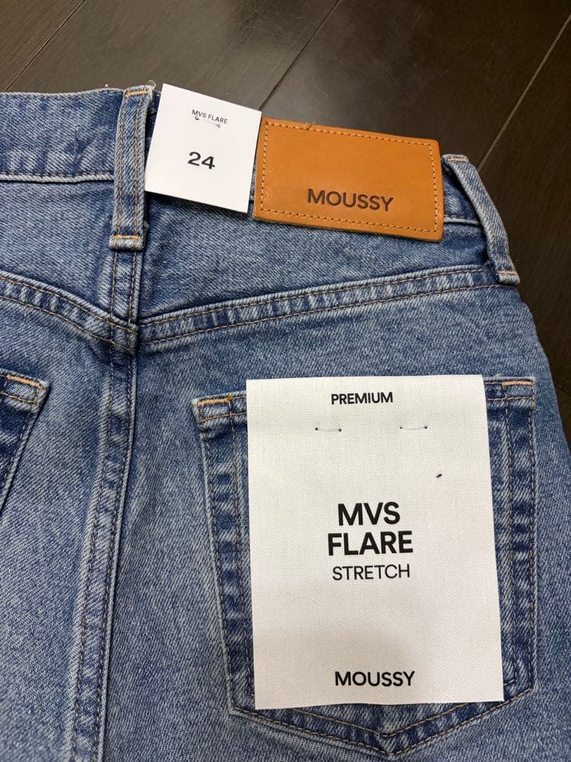 【新品 タグ付き】MOUSSY MVS FLARE STRETCH 24インチ