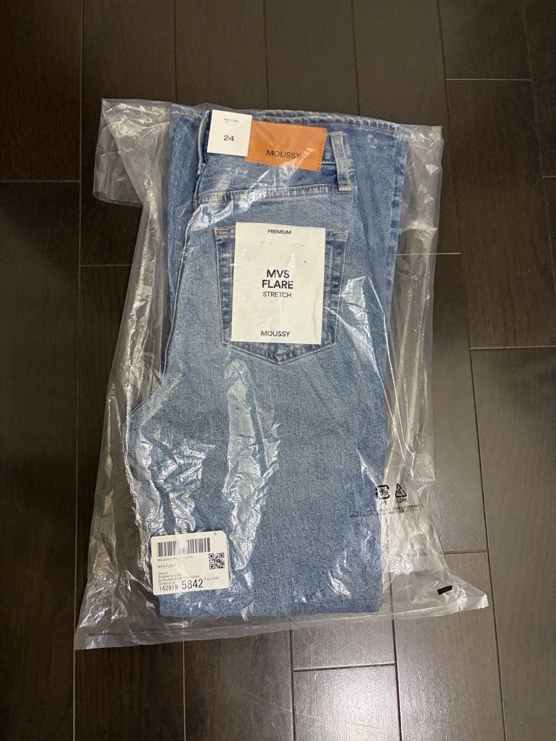 【新品 タグ付き】MOUSSY MVS FLARE STRETCH 24インチ