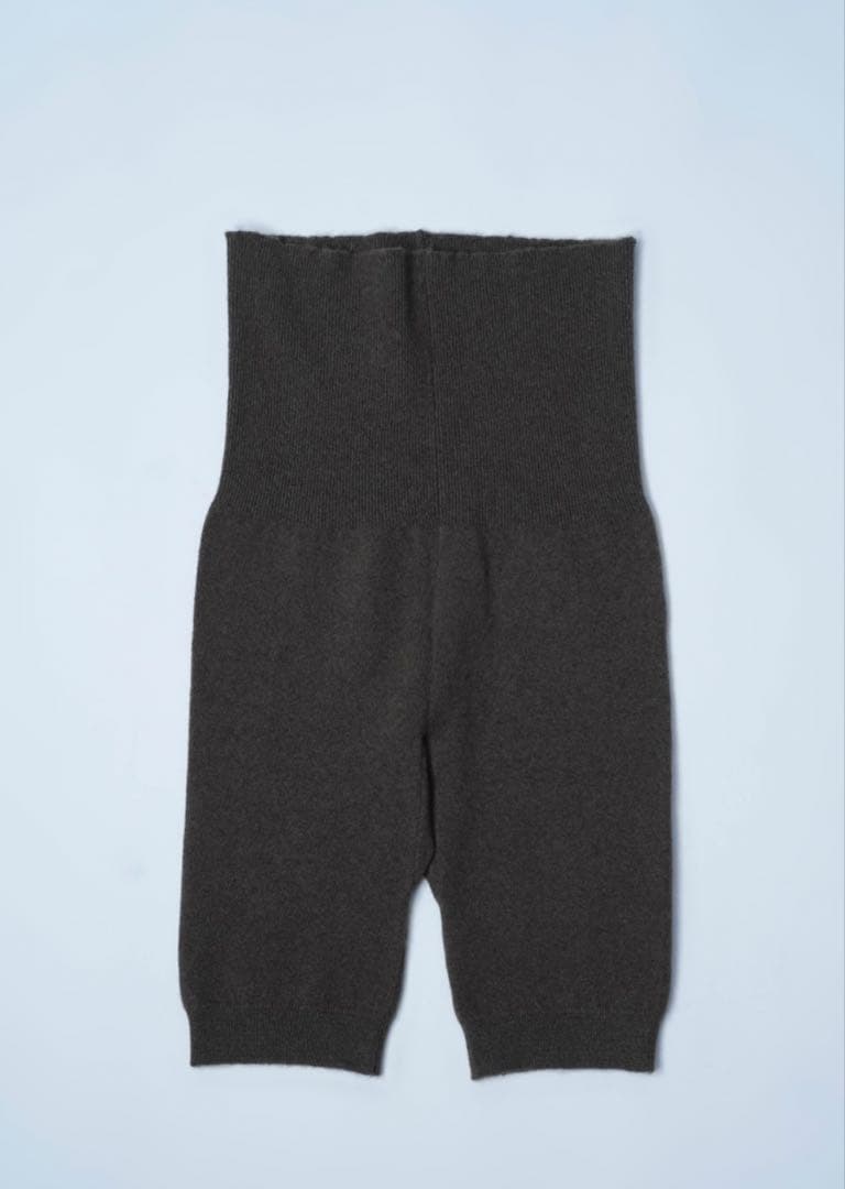 試着のみ美品！wafu. ヤクニットショートレギンス　ワフ　レギンス　ブラウン