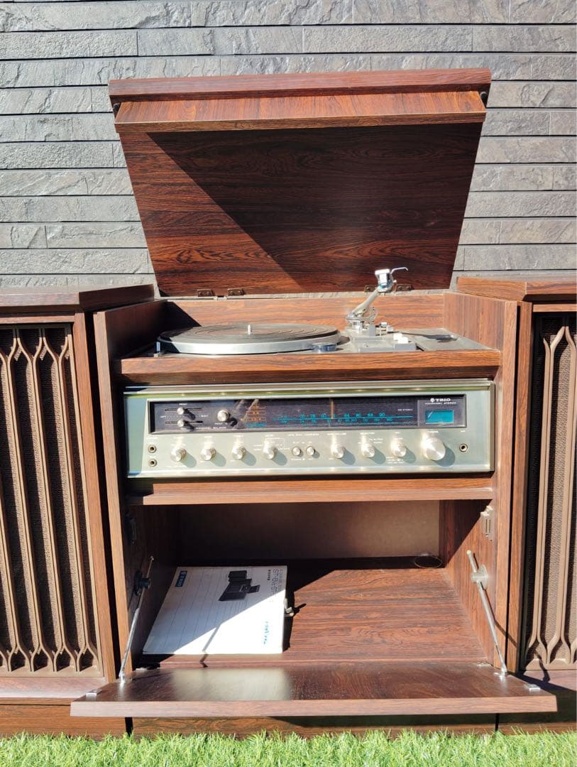 アンプ TRIO 4 CHANNEL