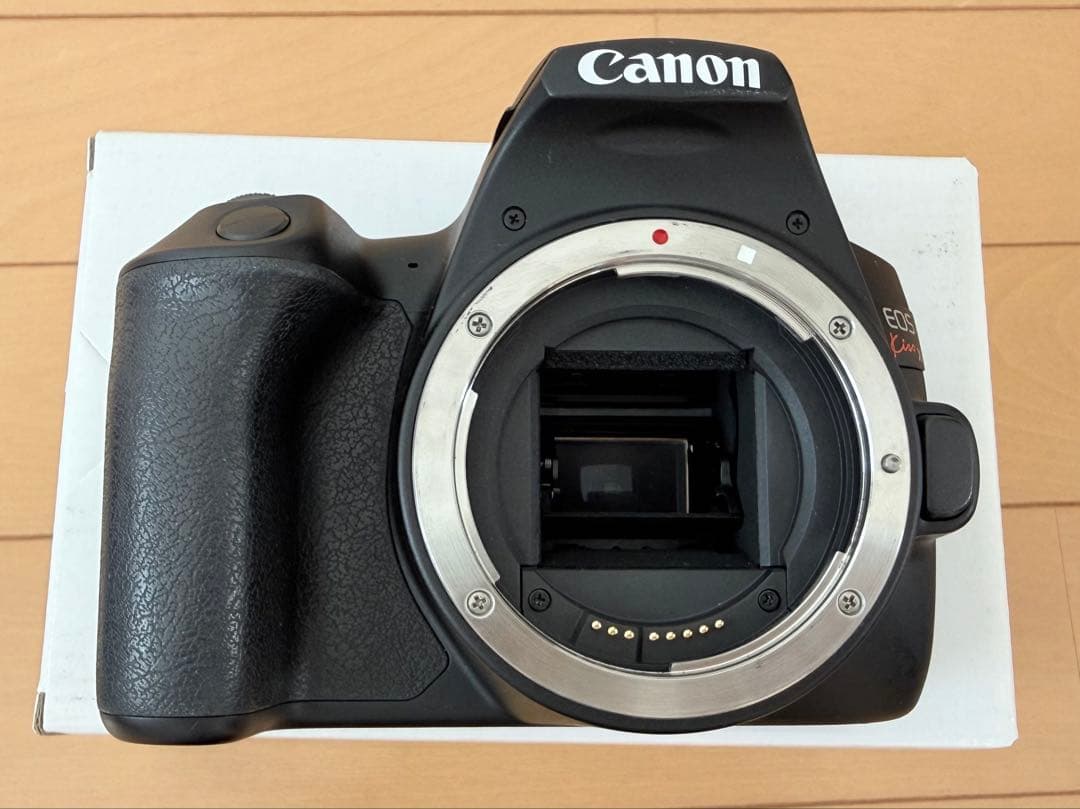 価格改定 Canon EOS Kiss X10 ダブルレンズセット