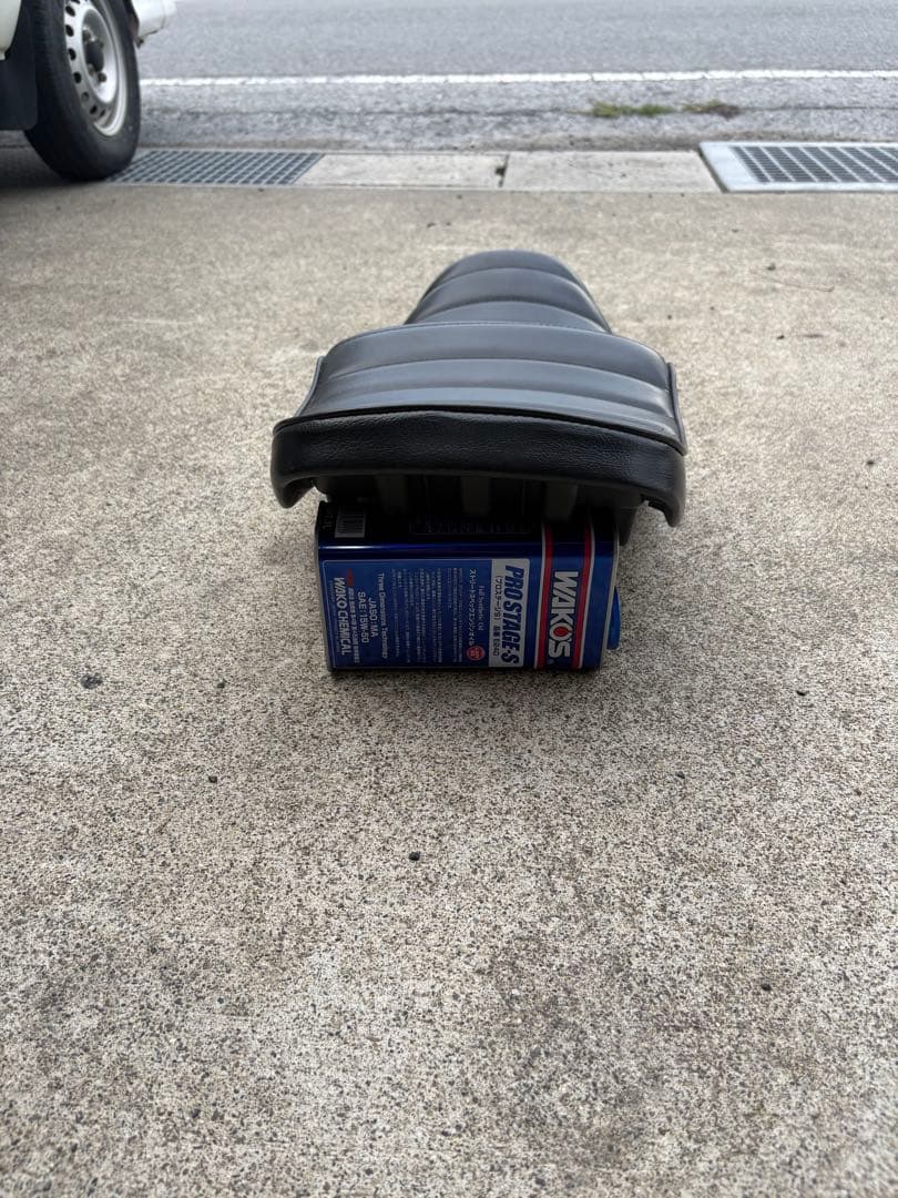 XJR400 4HM タックロールシート 黒