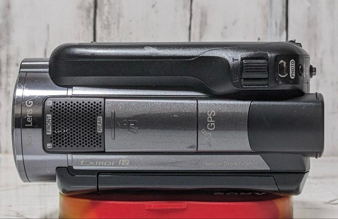 SONY　HDR-XR520V　ビデオカメラ　HDD内蔵　長時間録画可能