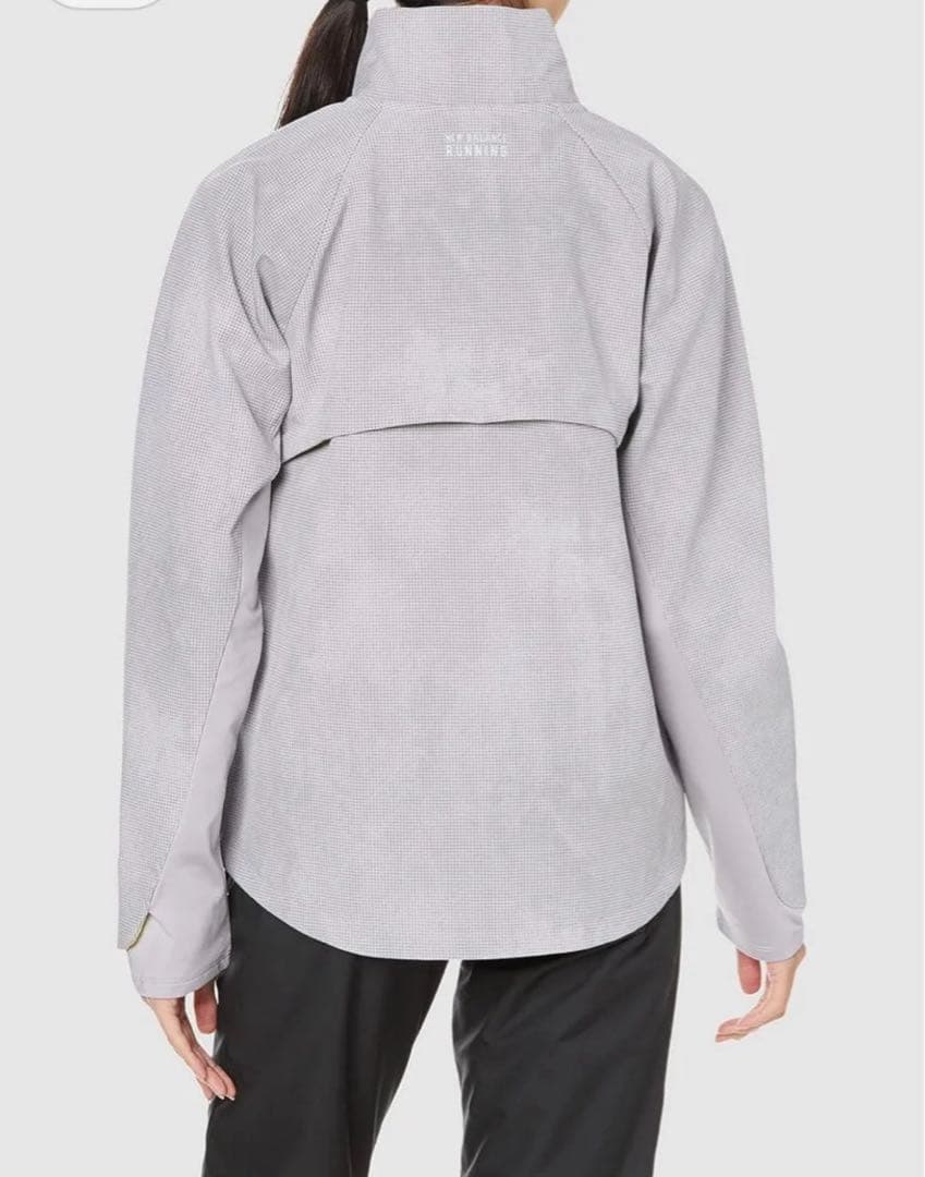 ニューバランス　裏起毛ランニングジャケット　Lレディース　トレーニング　アウター