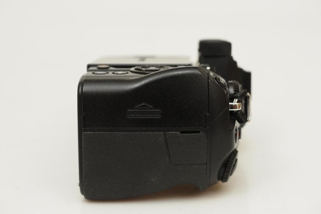 デジタルカメラ OLYMPUS E-M1 Mark2