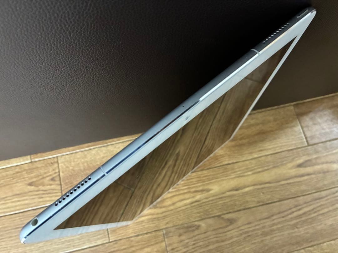 iPad Pro 12.9 256GB SIMフリー　第2世代