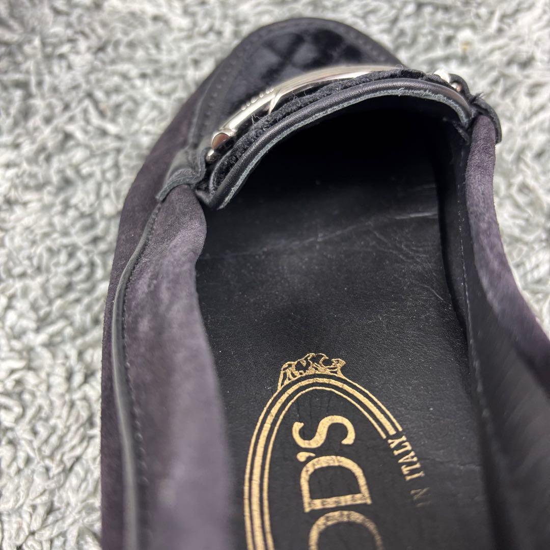 トッズ ダブルTドライバーズシューズ　黒　スウェード 36 23