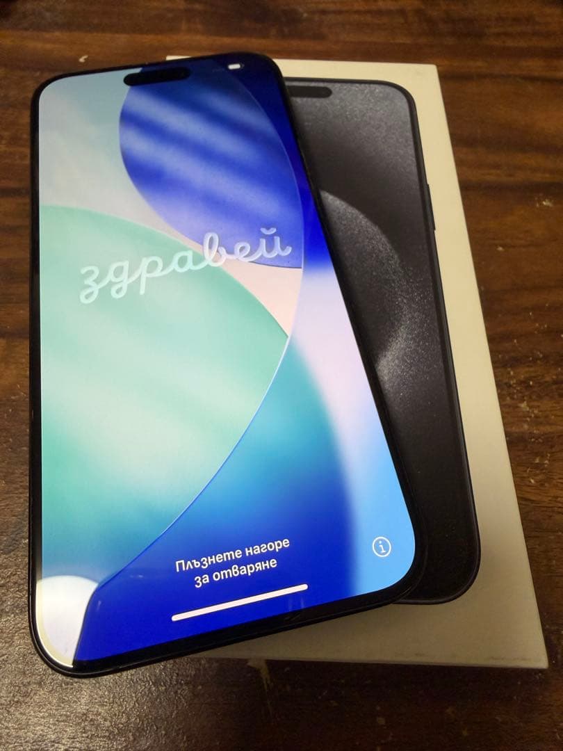 Apple iPhone 15 Pro Max 512GB本体