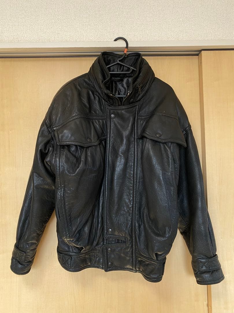 RUFFO （ルッフォ） レザージャケット ブラック ダブルポケット フード付き