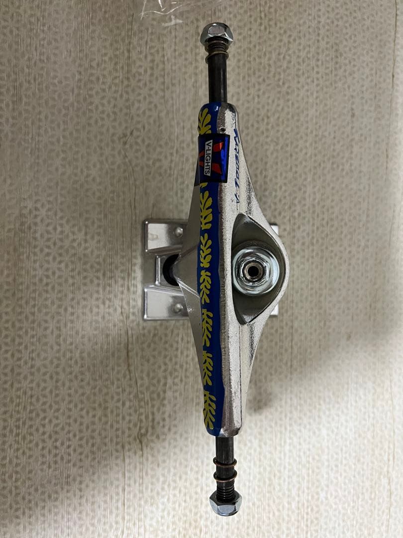 スケートボード足回りセット　テリー