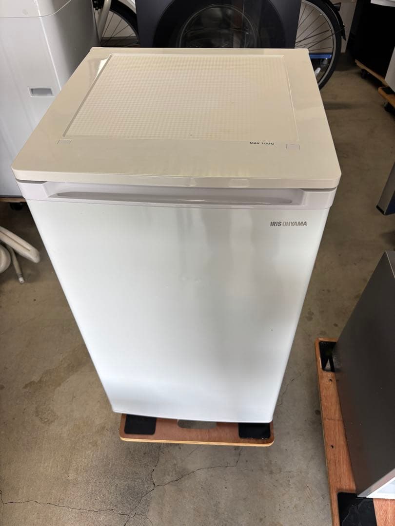 2021年製■アイリスオーヤマ 冷凍庫 60L IUSD-6B-W