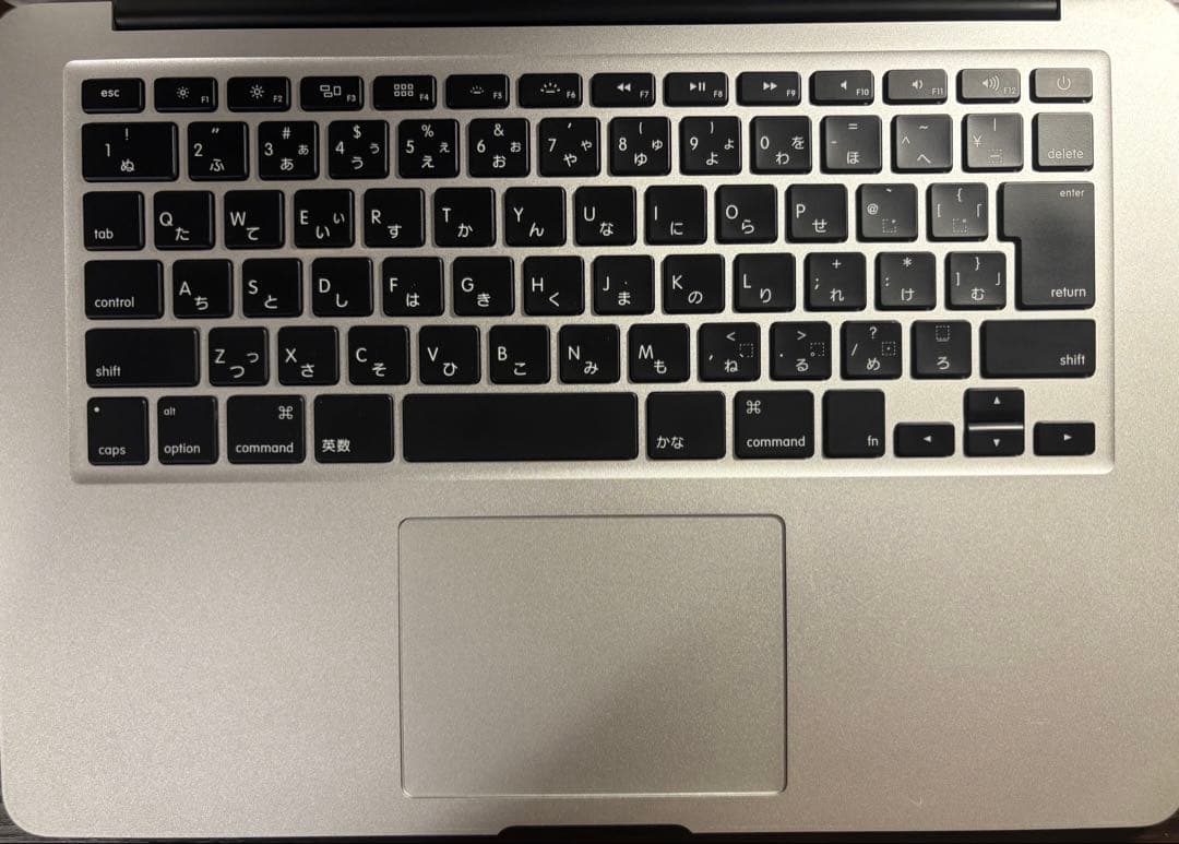 MacBook本体 Apple MacBook Air (13-inch, Early 2015)