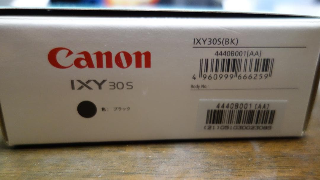 Canon IXY30s 10.0メガピクセル コンパクトデジタルカメラ