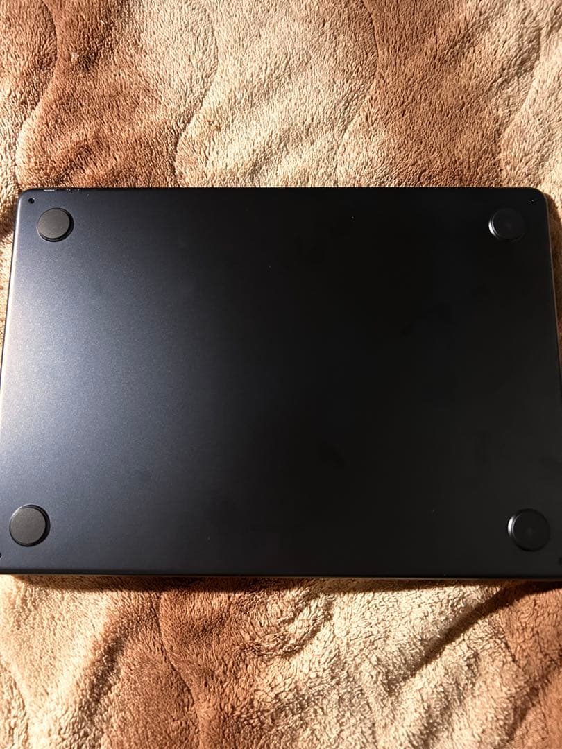 MacBook Air M2 (2022) 本体のみ 箱、付属品無し