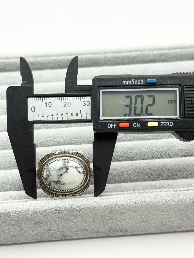 ナバホ族 シルバー925 ホワイトバッファローリング インディアンジュエリー