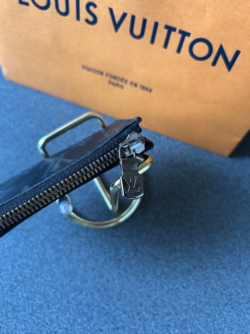 LOUISVUITTON モノグラムエクリプス ケース✨️付属品付き✨️