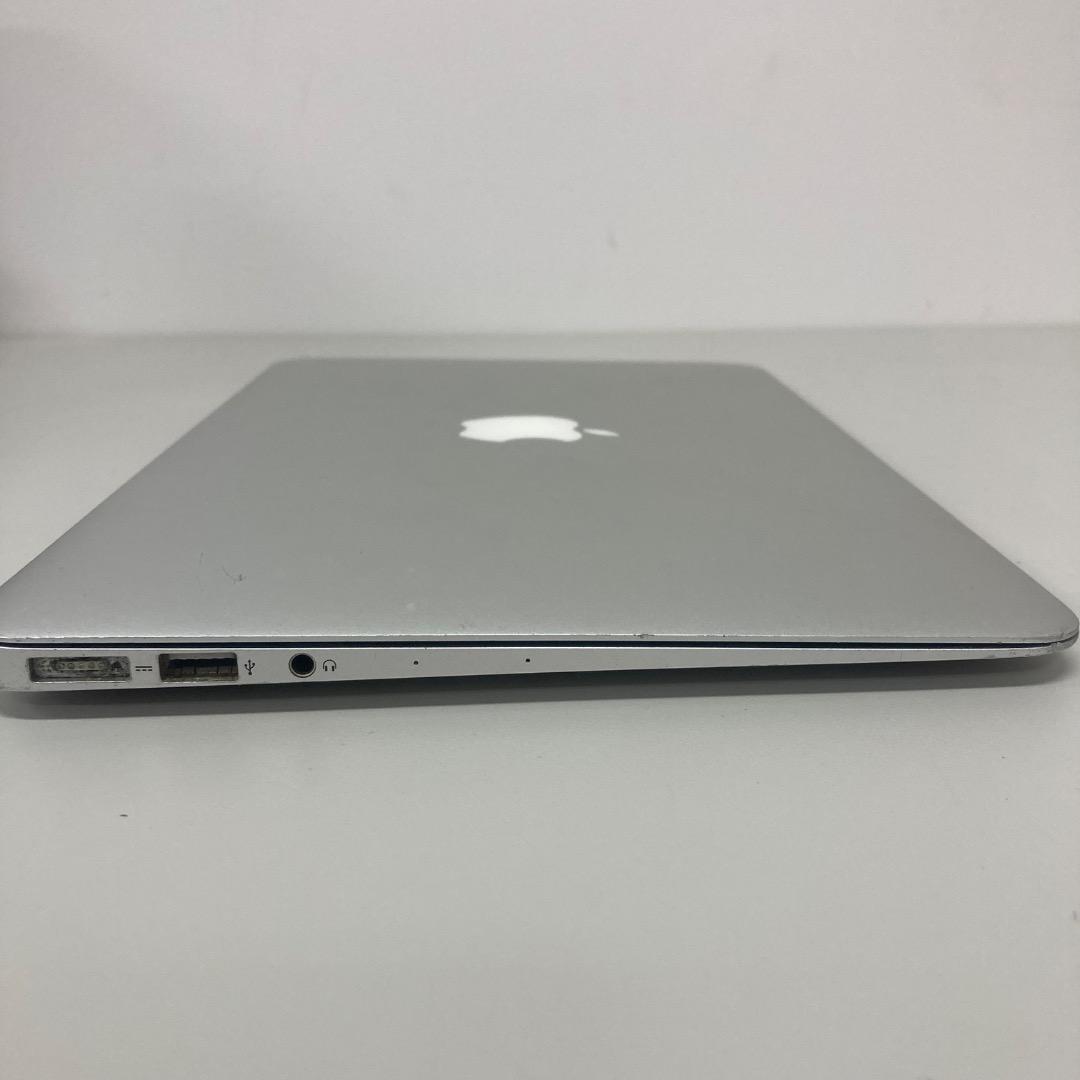 MacBook Air 11 2014 i5 4G 128G 初期化済み/箱あり
