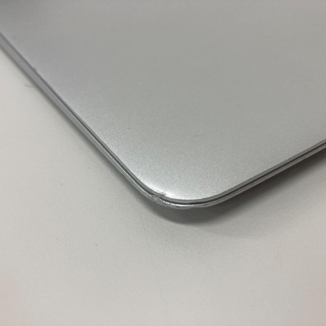 MacBook Air 11 2014 i5 4G 128G 初期化済み/箱あり