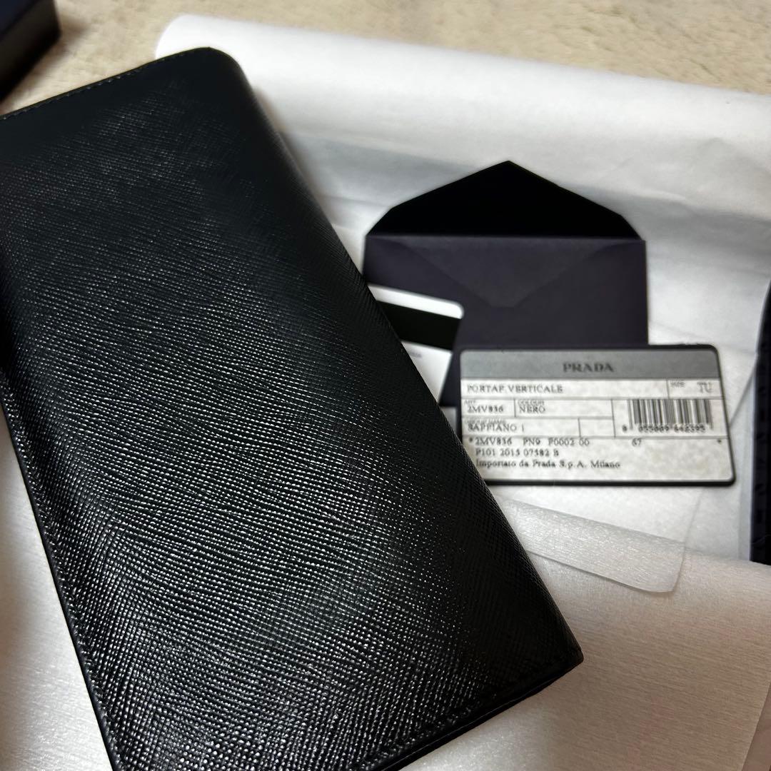 PRADA サフィアーノ ブラック レザー 長財布