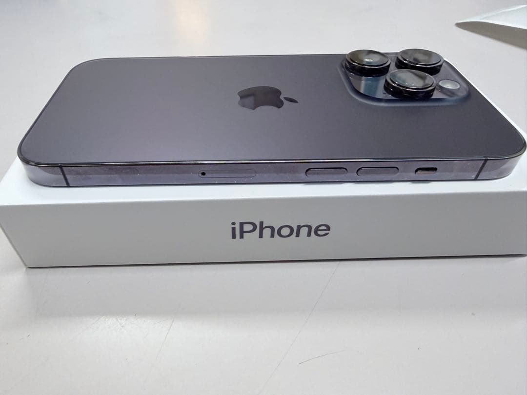 iPhone 14 Pro 256GB ディープパープル 小傷あり 本体