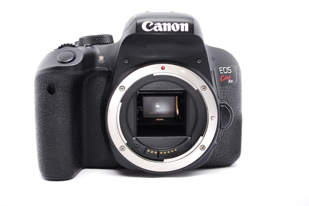 ママパパ推奨✨子供の笑顔を綺麗に✨Canon Kiss X9i✨スマホ転送OK