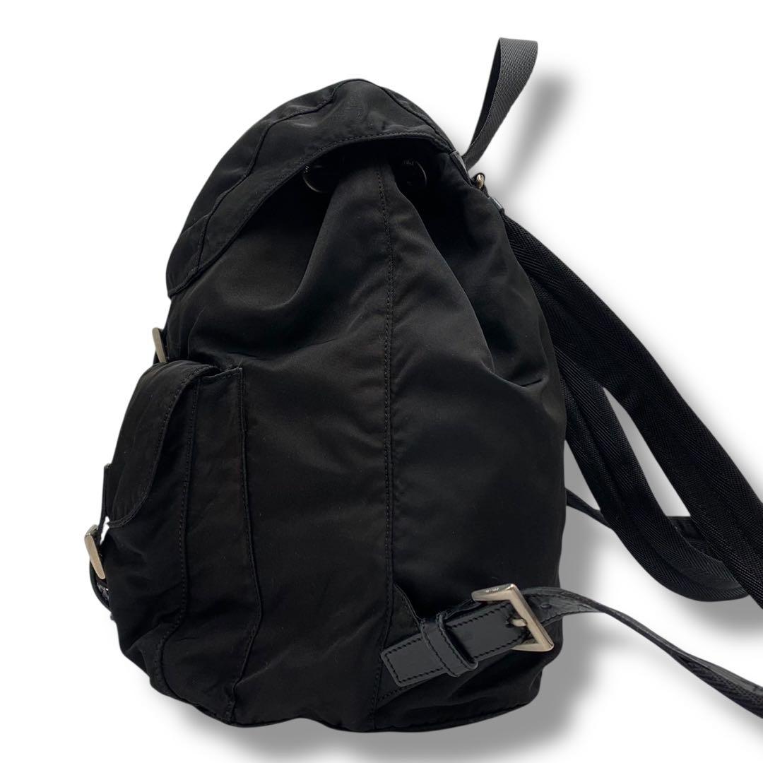 美品✨プラダ リュック 三角ロゴ テスートナイロン レザー ブラック 黒