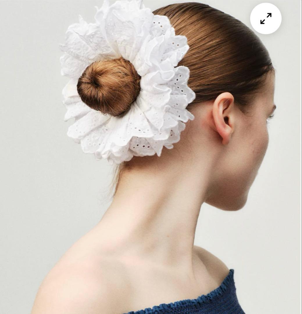 ヘアアクセサリー GOOD SQUISH BLUMBERG WHITE