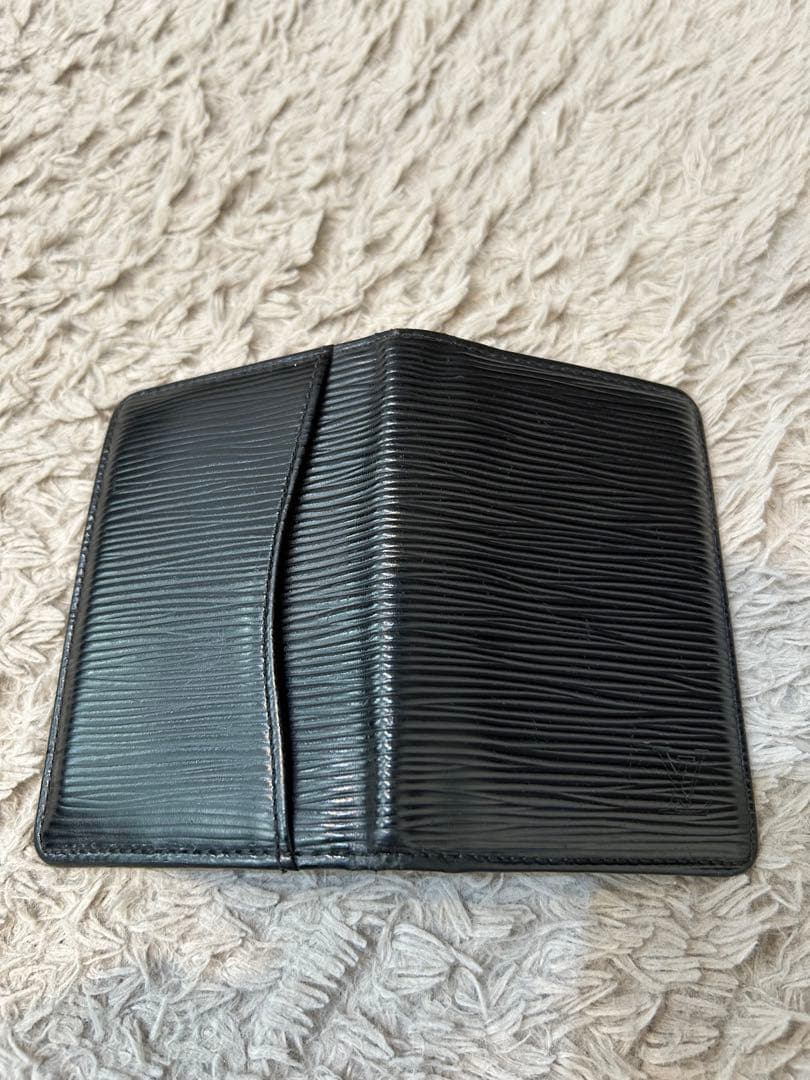 Louis Vuitton エピ 名刺入れ ブラック