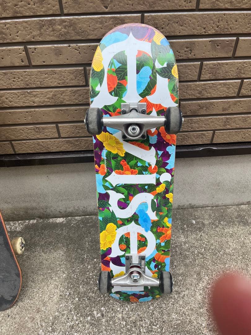 スケートボード　Evisen