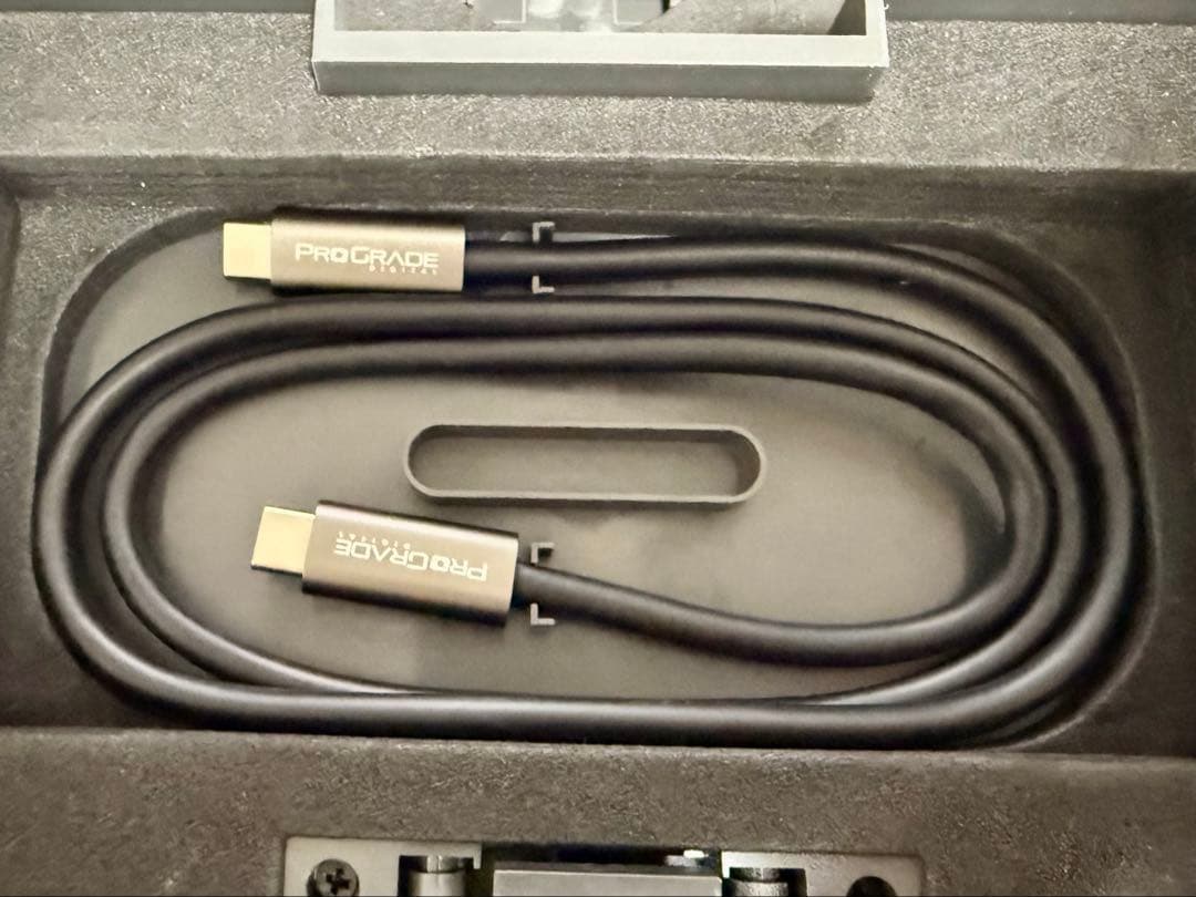 外付けハードディスク・ドライブ ProGrade Digital USB4 40Gbps Type-C 4TB