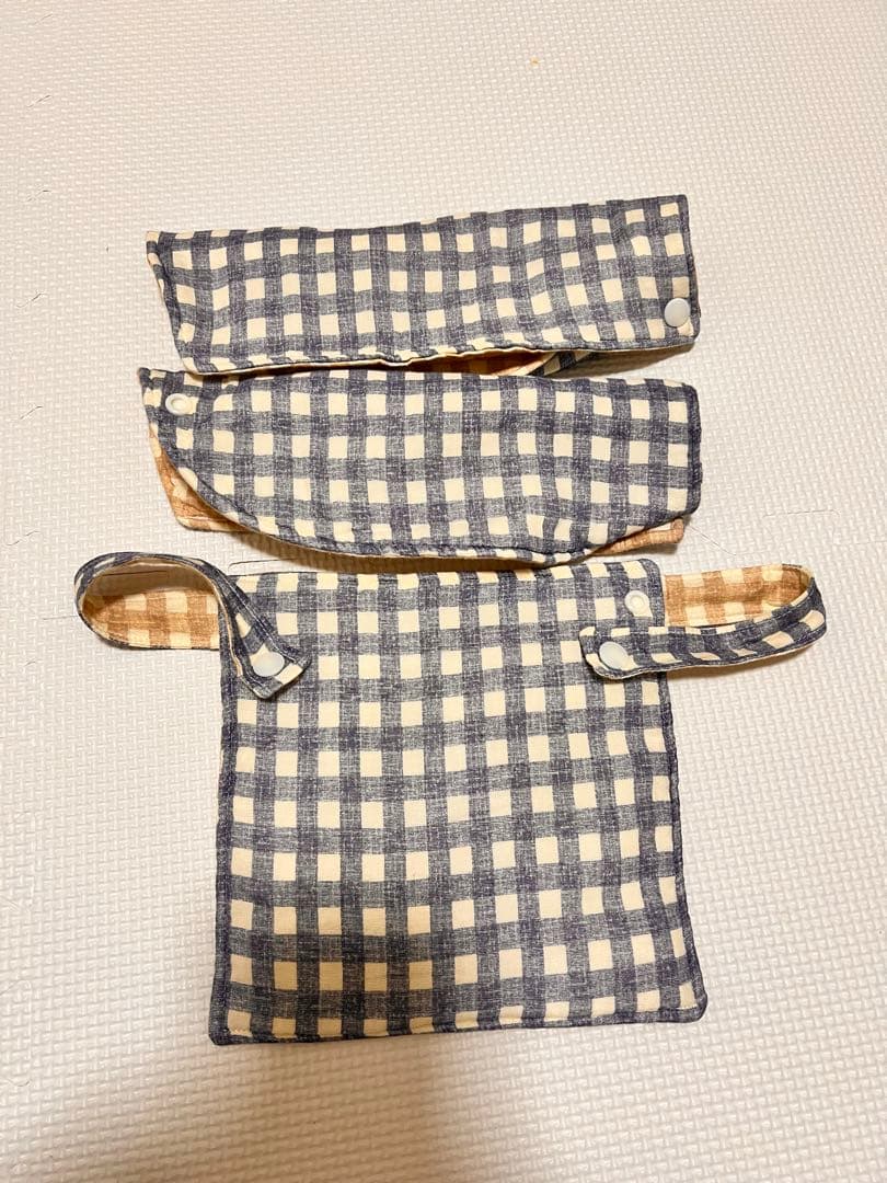 カバー・腰パッド付き キューズベリー nico ニコ 抱っこ紐