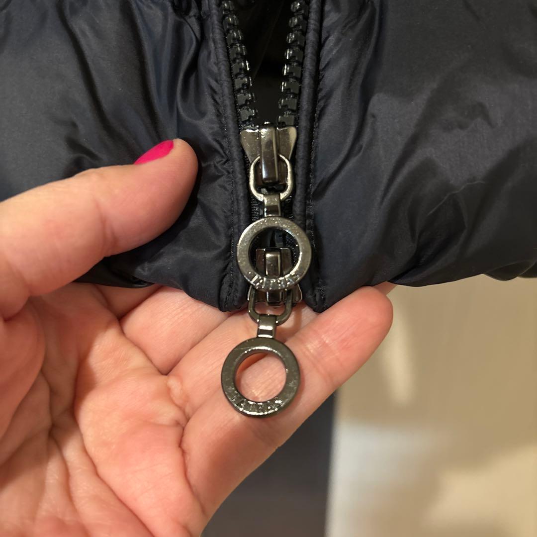 タトラス　ファー付きフード ダウンジャケット　サイズ04 黒　XL 大きいサイズ