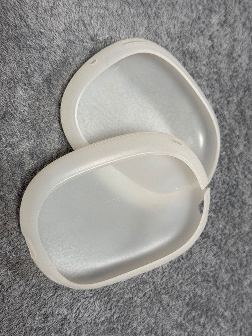 AirPods Max ミッドナイト　第二世代