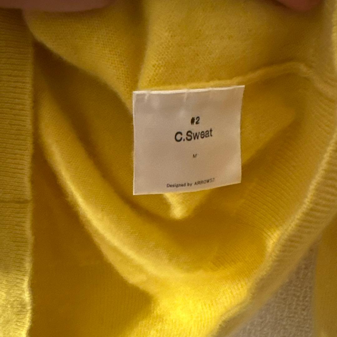 田中さんのセーター　黄色