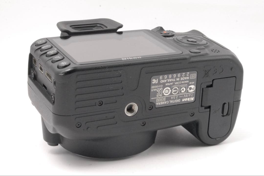 ✨極美品✨Nikon D3100 スマホ転送 初心者おすすめ 新品級のショット数