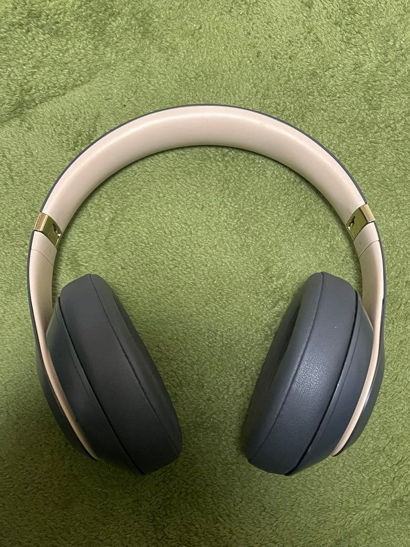 ヘッドホン beats studio3