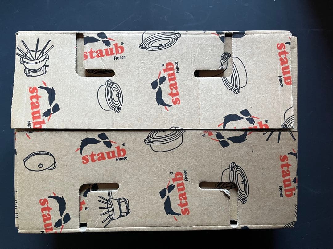 COCOTTE RONDE 24cm グレナディン　staub ストウブ　鍋