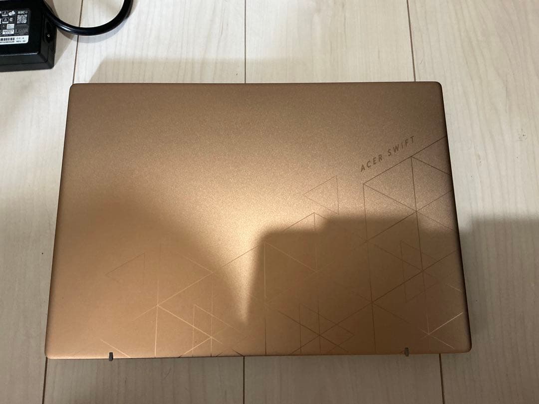 Swift Go 14 SFG14-71-F76Y/GD 美品