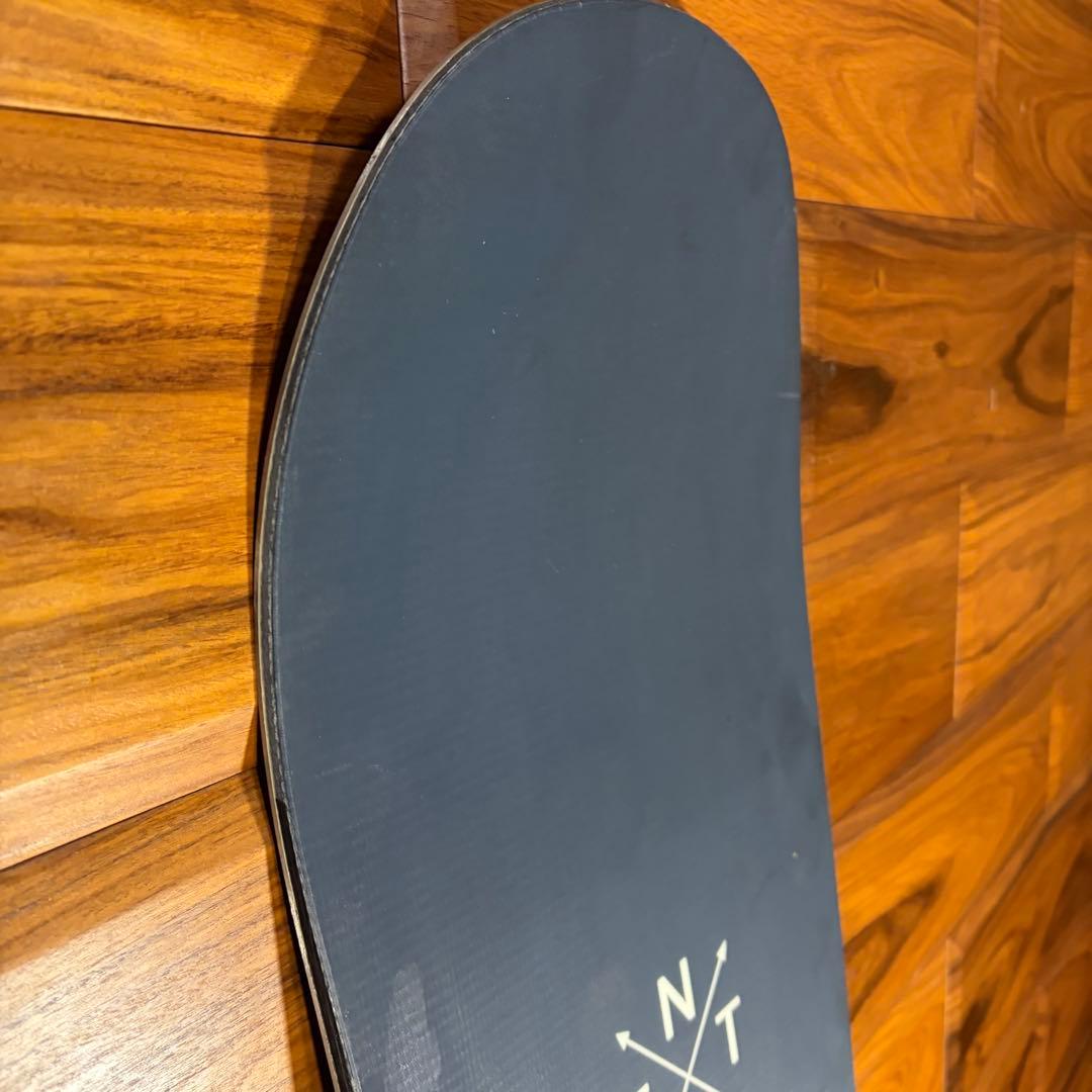 FNTC エフエヌティーシー TNTスノーボード 150cm 未使用級 超美品